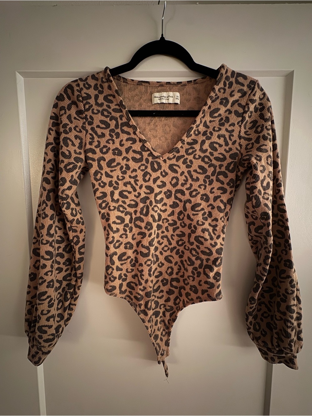 Abercrombie & Fitch Leopard Print V-Neck Bodysuit - Brown & Black
